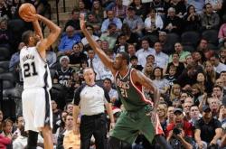 九游注册-队伍实力对决，谁能占据上风？比赛即将展开！的简单介绍