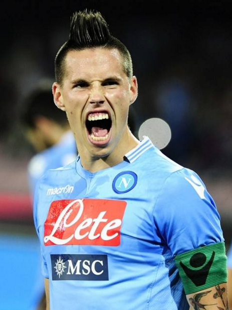 那不勒斯客场取胜，继续保持胜势