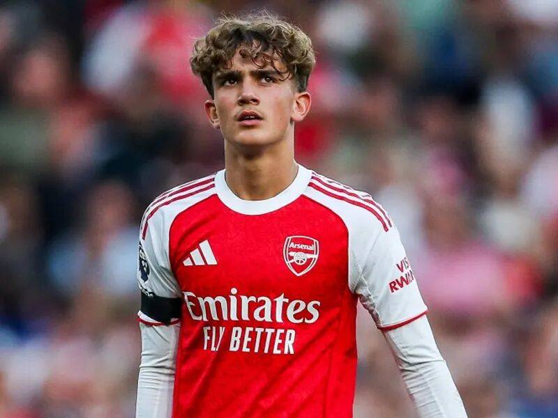 阿森纳客场绝杀伯恩茅斯，重返英超前四